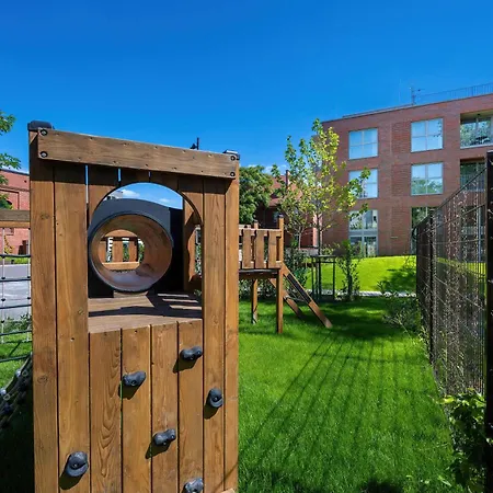 Luxury With Parking And Air Conditioning Near Center By Renters Prestige Apartament