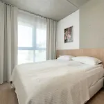 아파트 Luxury With Parking And Air Conditioning Near Center By Renters Prestige