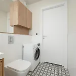 Luxury With Parking And Air Conditioning Near Center By Renters Prestige 아파트