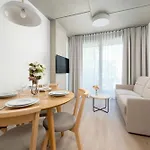 Luxury With Parking And Air Conditioning Near Center By Renters Prestige * 브로츠와프