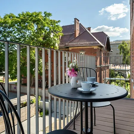 شقة Luxury With Parking And Air Conditioning Near Center By Renters Prestige