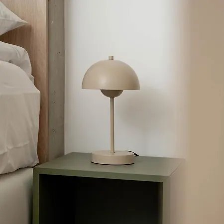 Luxury With Parking And Air Conditioning Near Center By Renters Prestige فروتسواف