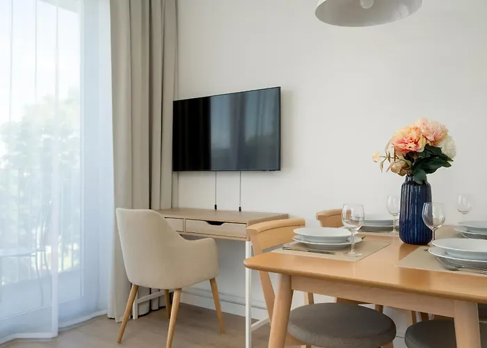 Luxury With Parking And Air Conditioning Near Center By Renters Prestige *