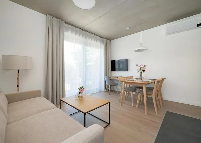 Luxury With Parking And Air Conditioning Near Center By Renters Prestige Wrocław