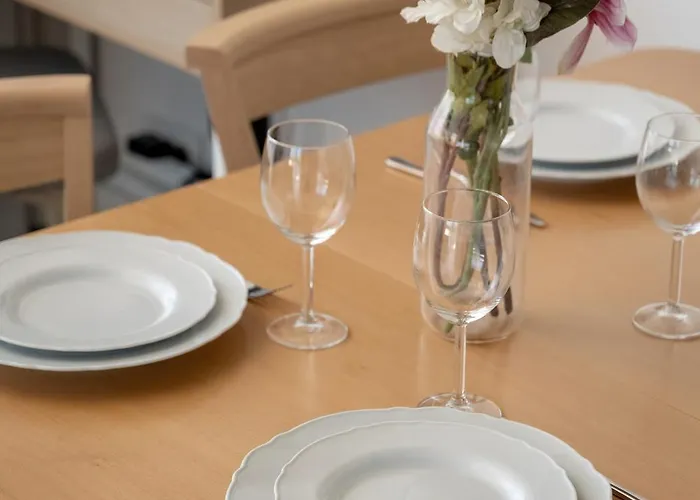 Luxury With Parking And Air Conditioning Near Center By Renters Prestige Wrocław