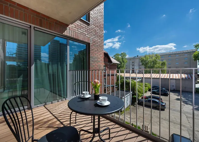 Luxury With Parking And Air Conditioning Near Center By Renters Prestige Lejlighed *