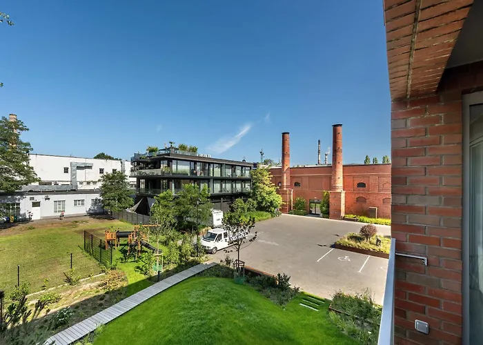 Luxury With Parking And Air Conditioning Near Center By Renters Prestige Lejlighed