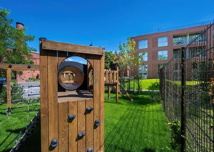 Luxury With Parking And Air Conditioning Near Center By Renters Prestige Lejlighed