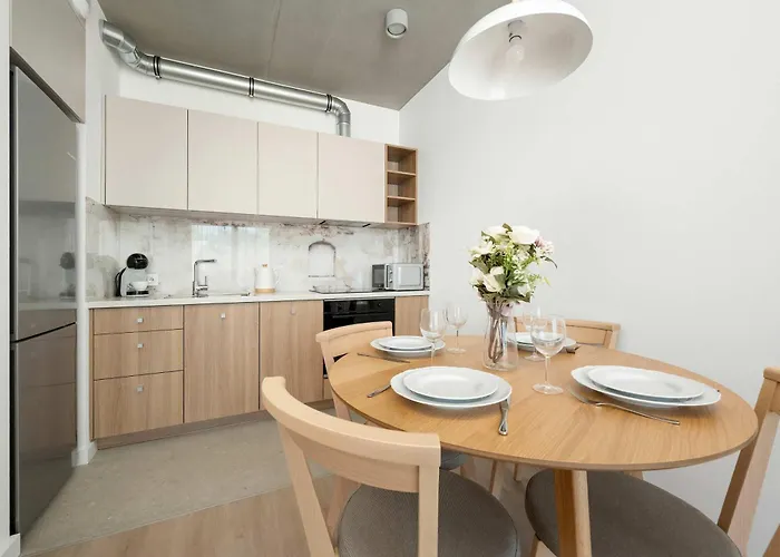 Luxury With Parking And Air Conditioning Near Center By Renters Prestige Wrocław